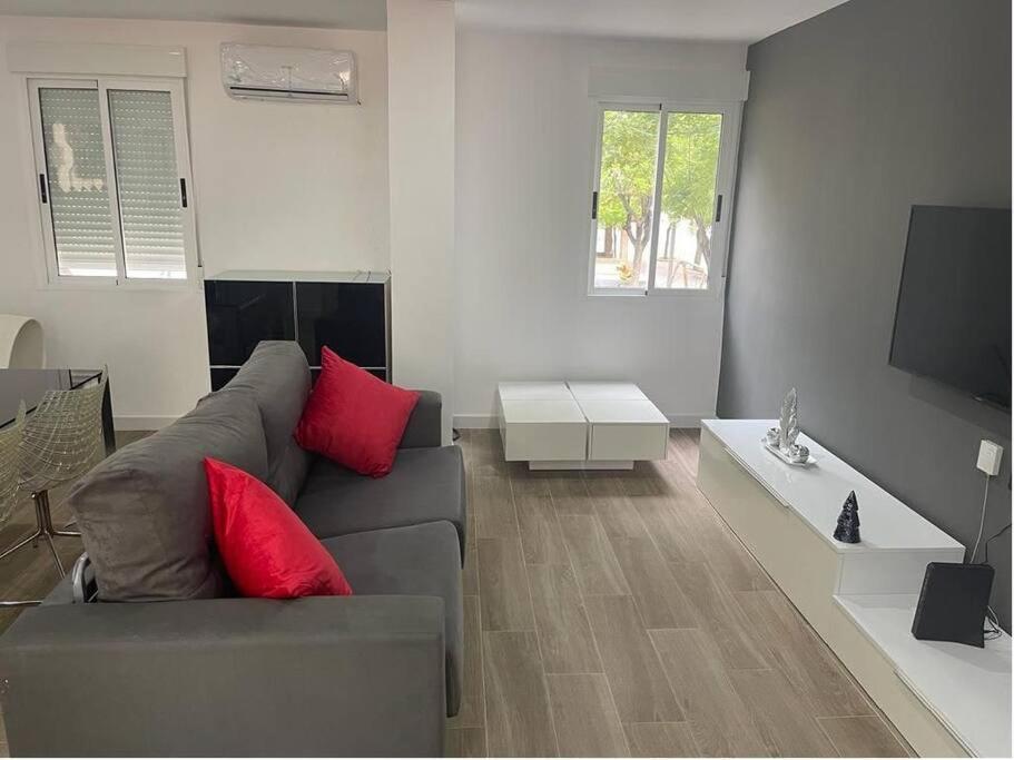 Moderno Apartamento En Elche Eksteriør billede